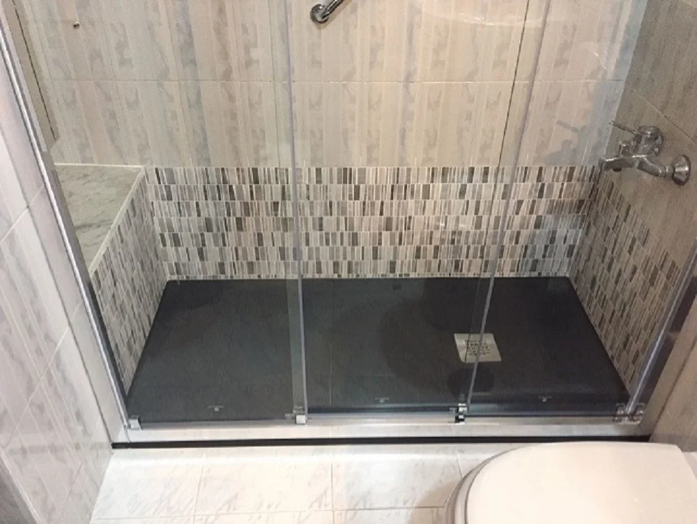 cambiar bañera por ducha en Bilbao Reformas de fontanería en Bilbao