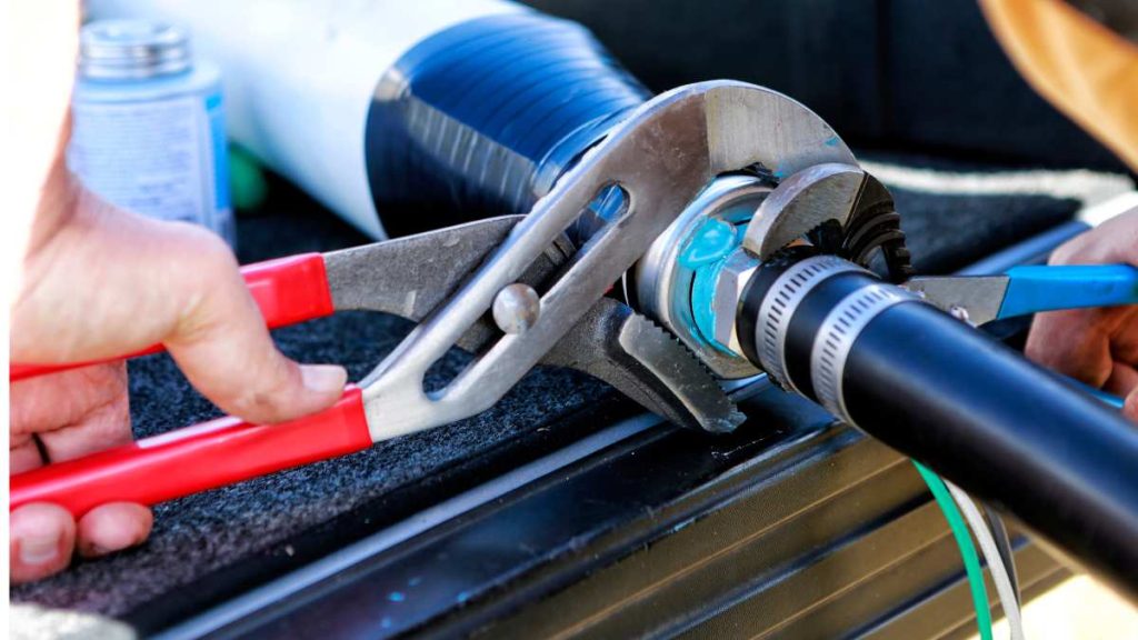 guía mantenimiento sistema fontanería